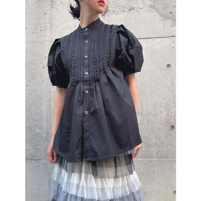 front pintuck volume sleeve blouse